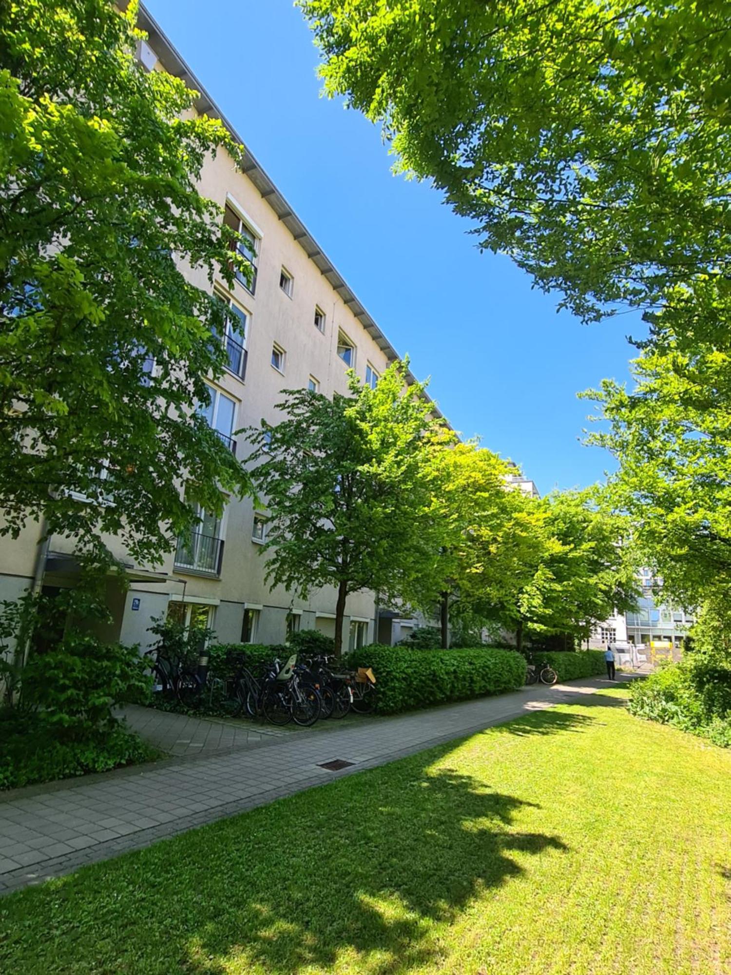 Ridler Theresienwiese, Parking & Rooftop Terraces 2 Room Múnich Exterior foto